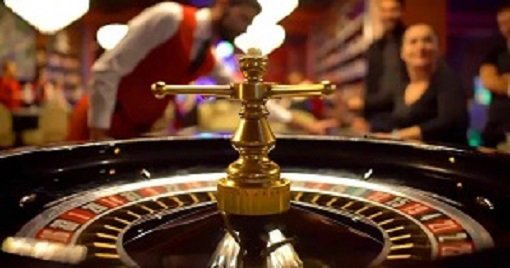 Pengguna bermain dengan aman dan menggunakan bonus harian di platform hiburan terpercaya